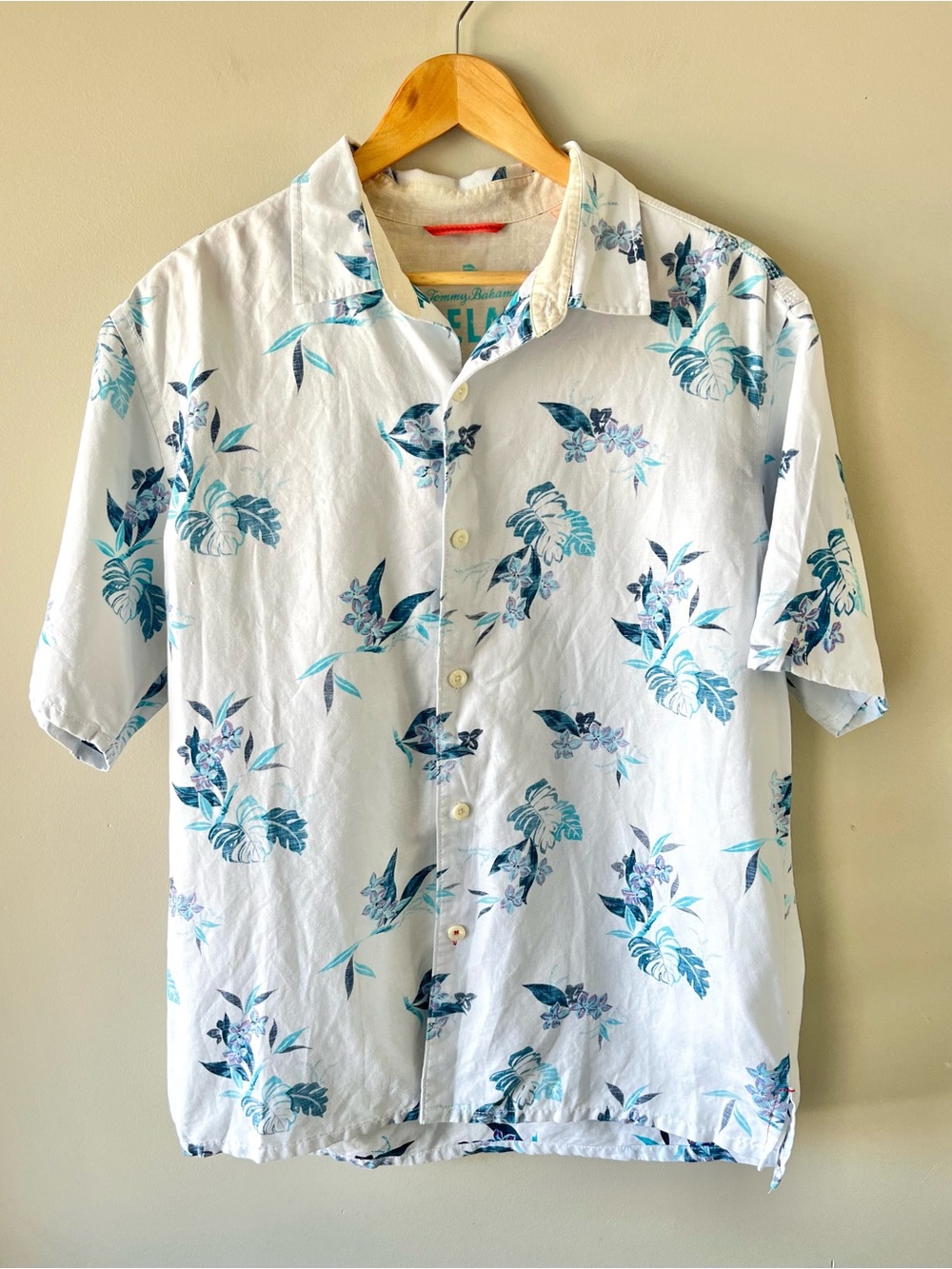 Tommy Bahama Relax Button-Down Floral Short Sleeve Shirt Size L- Cotton/Linen
